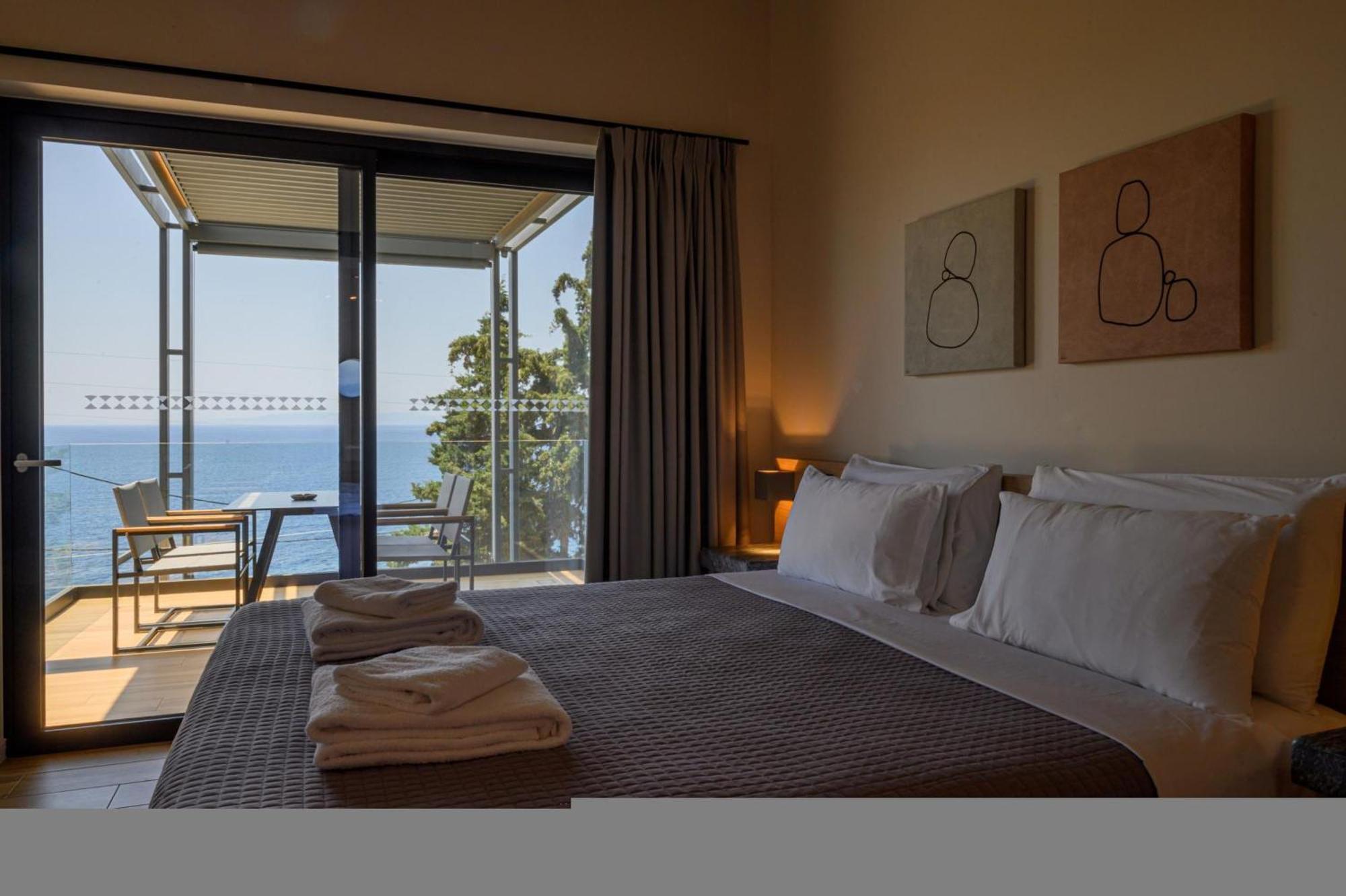 Mani Suites อายิโอสนิโกลาโอส ภายนอก รูปภาพ