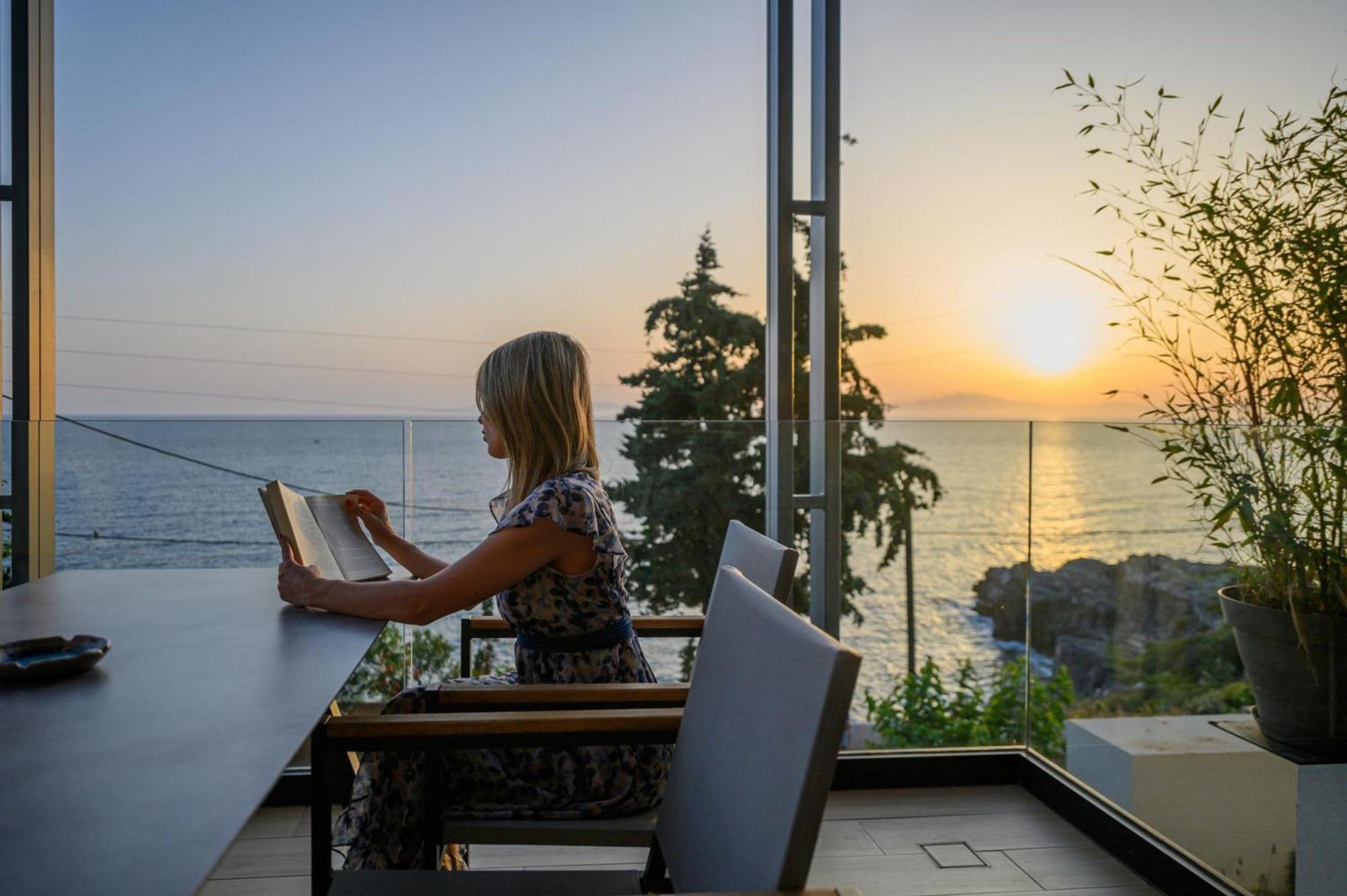 Mani Suites อายิโอสนิโกลาโอส ภายนอก รูปภาพ