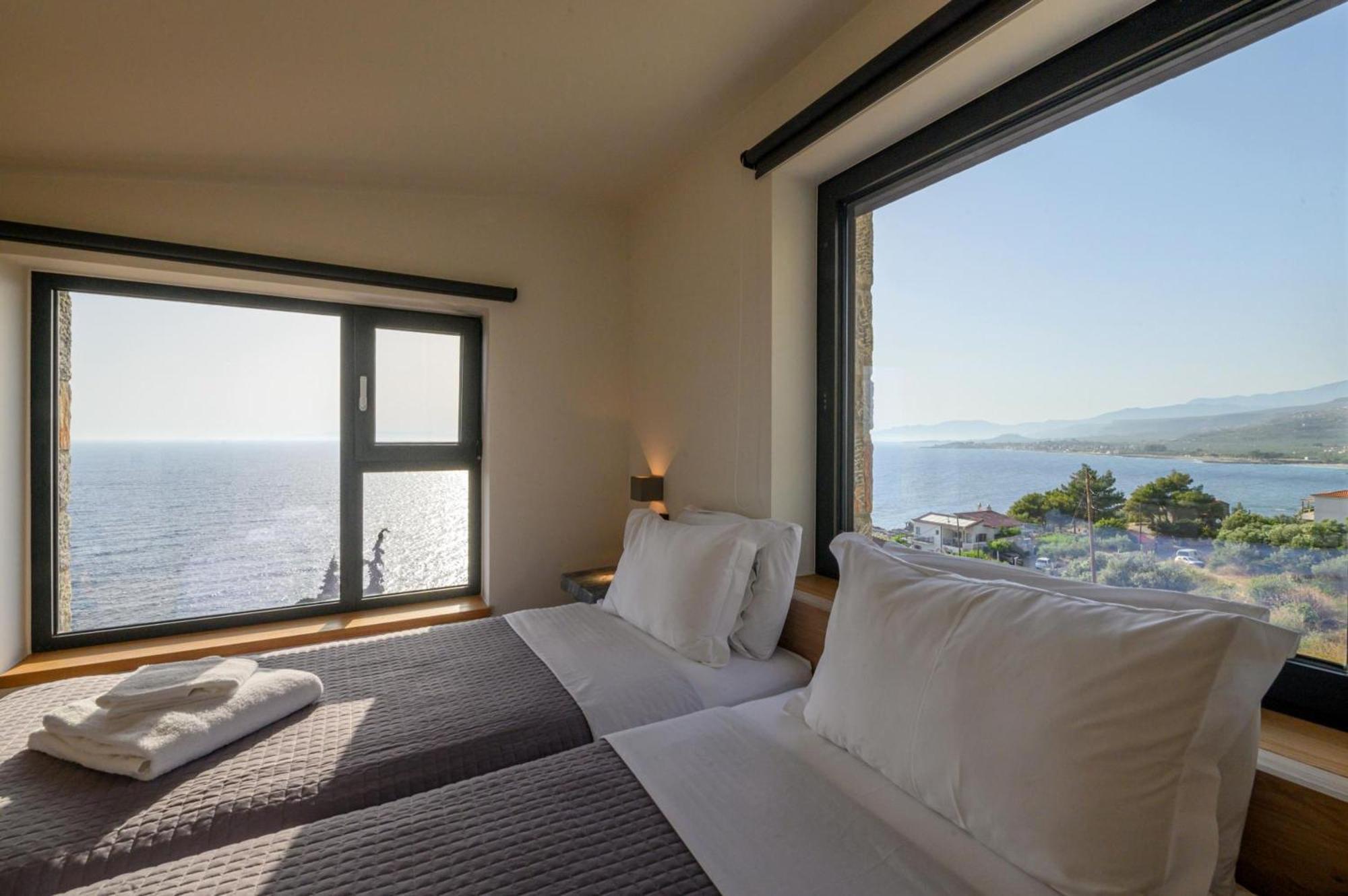 Mani Suites อายิโอสนิโกลาโอส ภายนอก รูปภาพ